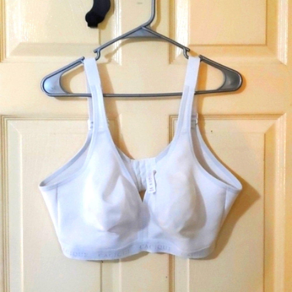 Cacique Poly-Cotton Full Coverage No-Wire Bras 44D. White.